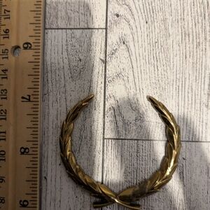 Cadillac Gold Laurel Wreath Car Emblem